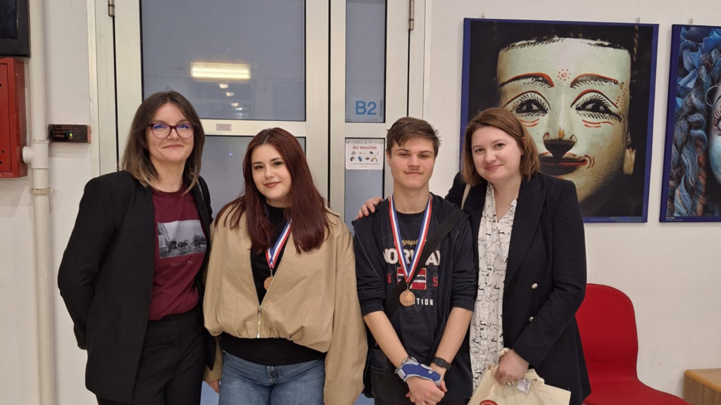 Ovogodišnje natjecanje učeničkih domova započelo je 10. ožujka 2026. tradicionalnom izložbom u KUC-u Travno.