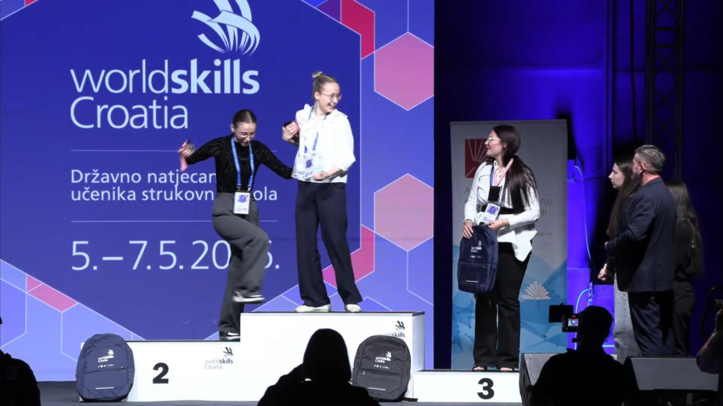 Veliki ponos za Srednju školu Pregrada — na državnom natjecanju WorldSkills Croatia 2026. u disciplini Zdravstvena njega, naša učenica Ana Katalenić, učenica 4. razreda, osvojila je 1. mjesto!