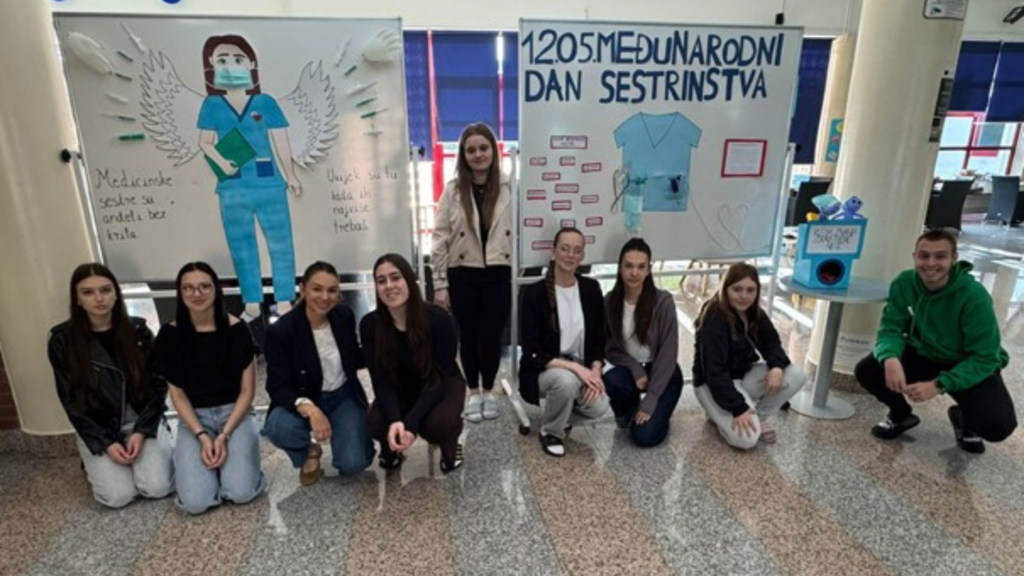 Nizom aktivnosti kojima se željela istaknuti važnost medicinskih sestara i tehničara u zdravstvenom sustavu, kao i važnost stručne, humane i kvalitetne skrbi za pacijente,  obilježen je Međunarodni dan sestrinstva.