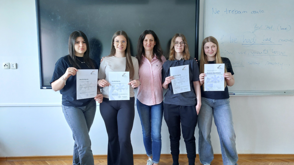 Učenicama koje su polagale ispit za stjecanje Njemačke jezične diplome na razini  B2/C1 (DSD II) uručene su diplome i potvrde.